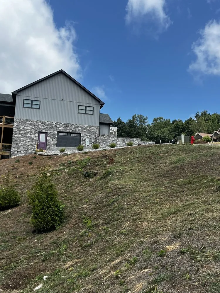 Top-rated lawn mowing service in Maynardville, TN by Four Seasons Landscaping