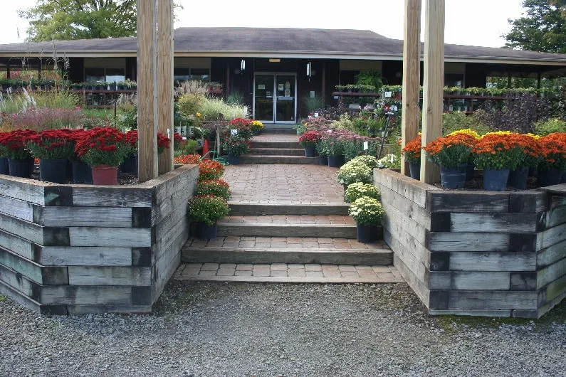 Affordable garden landscaping experts serving Valparaiso, IN - Four Seasons Landscaping Nursery
