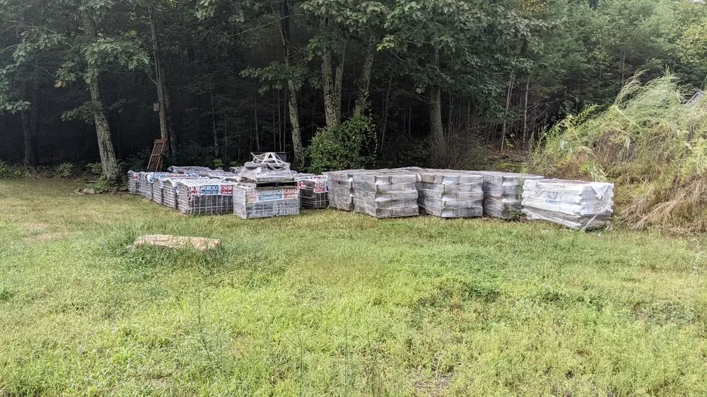 Top-rated yard cleanup service for homes in York, ME by Four Seasons Landscaping