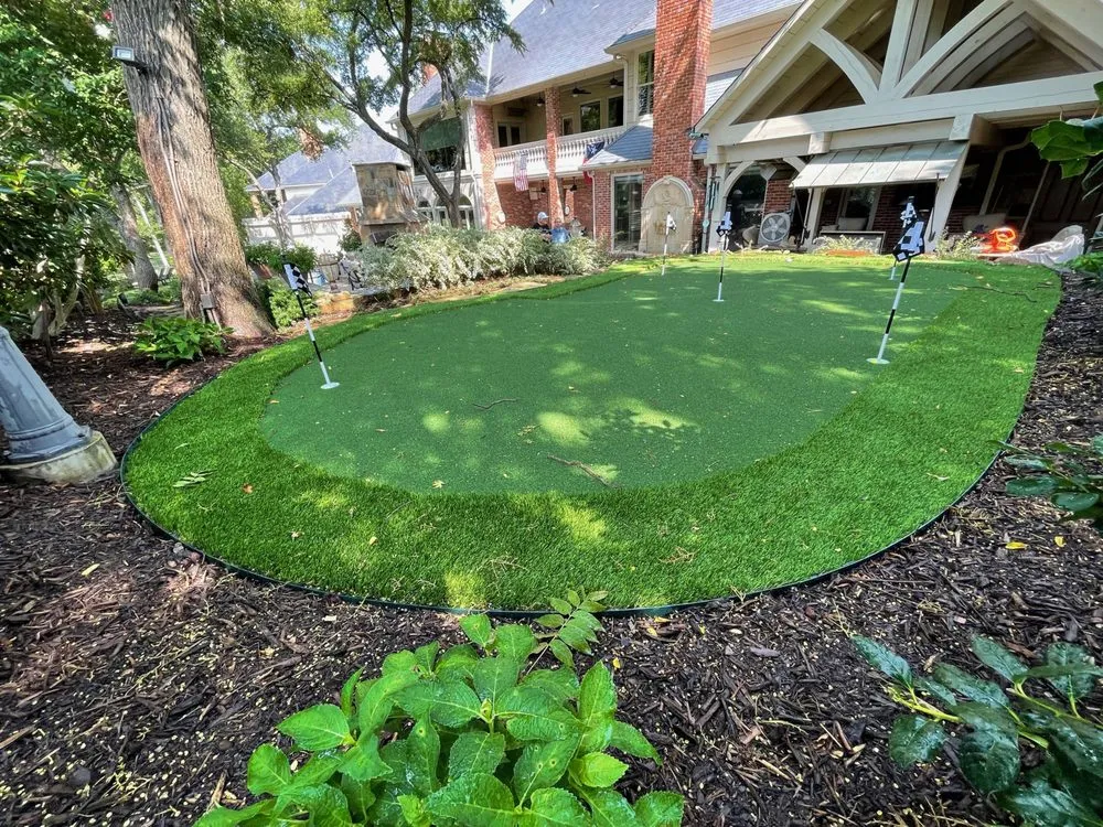 Top-rated yard cleanup service for beautiful yards across Murphy, TX - Four Seasons Lawn + Landscape