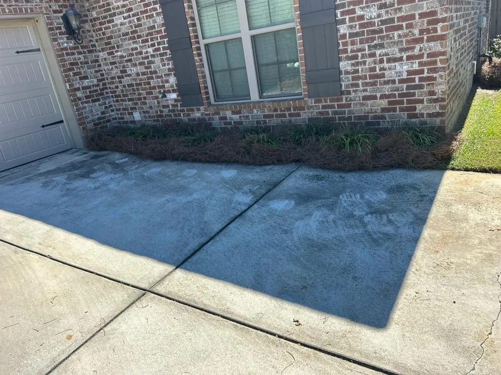 Expert garden landscaping with custom design in Robertsdale, AL by Four Seasons Lawn Care