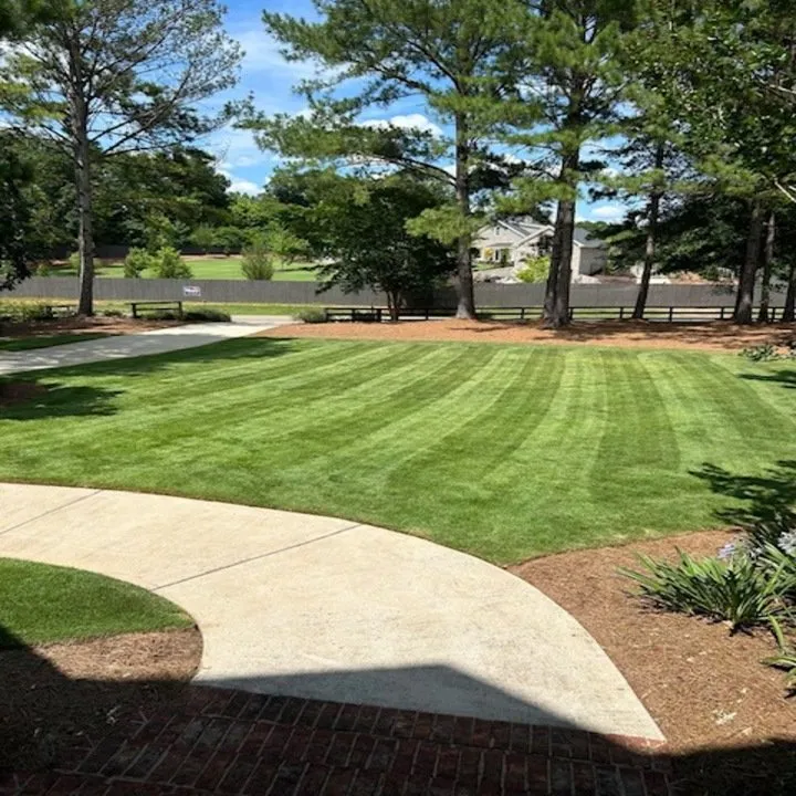 Professional outdoor landscaping experts serving Watkinsville, GA - Four Seasons Lawn Maintenance