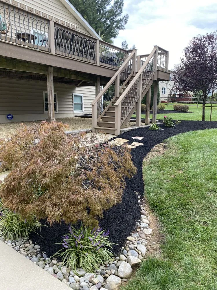 Expert yard maintenance in Bel Air, MD - Four Seasons Nursery & Landscape Services