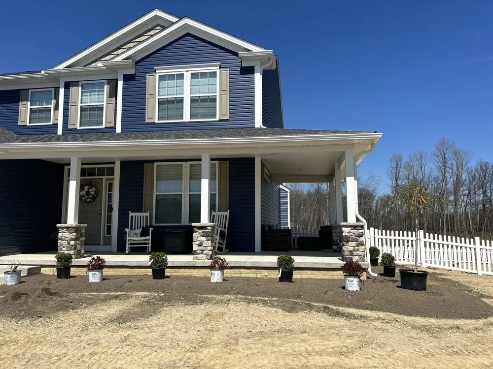 Trusted yard cleanup service for beautiful yards in Lorain, OH by Four Seasons Outdoor Services