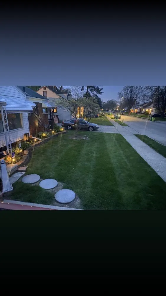 Reliable garden landscaping experts serving Warren, MI - Four Seasons