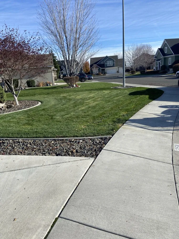 Reliable outdoor landscaping experts serving Pasco, WA - Four Seasons Yard Care