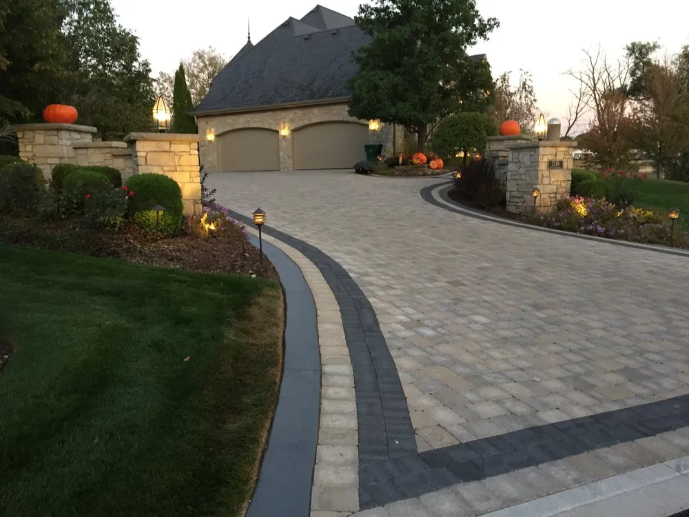 Trusted lawn care service experts serving Lemont, IL - Four Trees