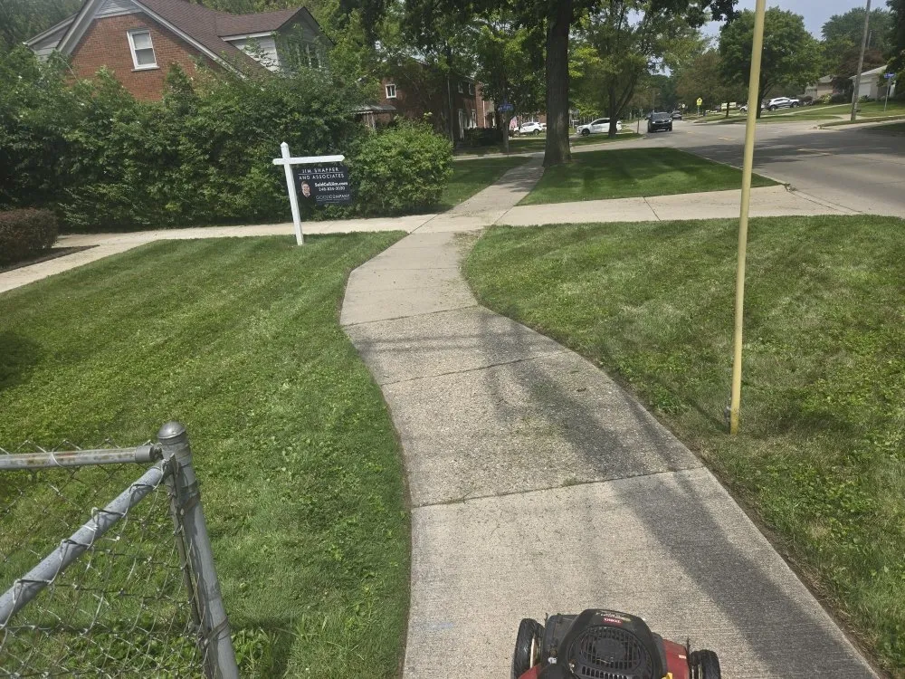 Reliable yard cleanup service for homes across Harper Woods, MI - Fournier Lawn & Snow