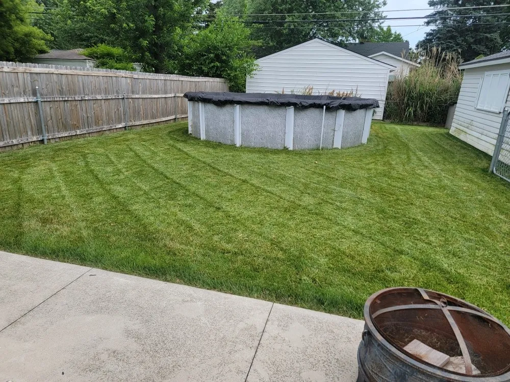 Professional landscaping services experts serving Harper Woods, MI - Fournier Lawn & Snow