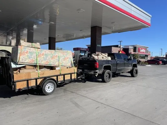 Fourward Landscaping & Junk Removal Logo