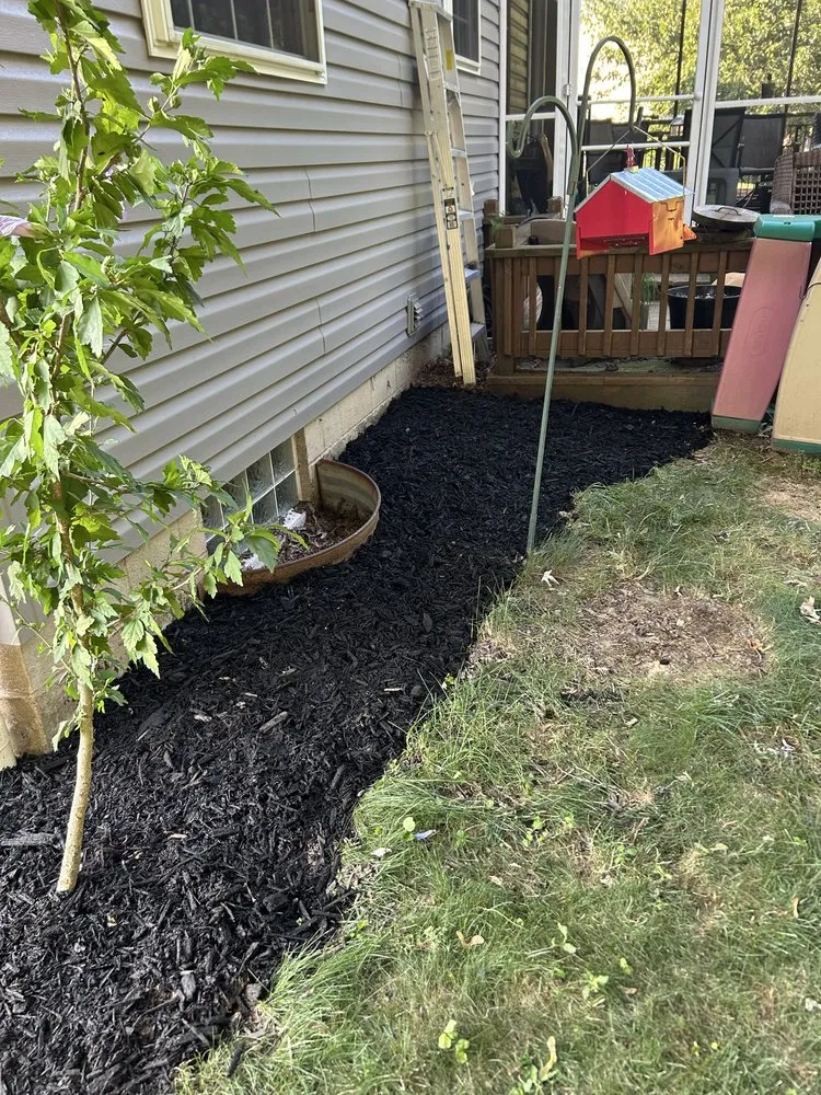 Expert landscape design in Akron, OH - Fout’s Yard Clean up