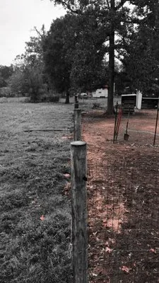 Fowler Fencing and Landscaping Logo