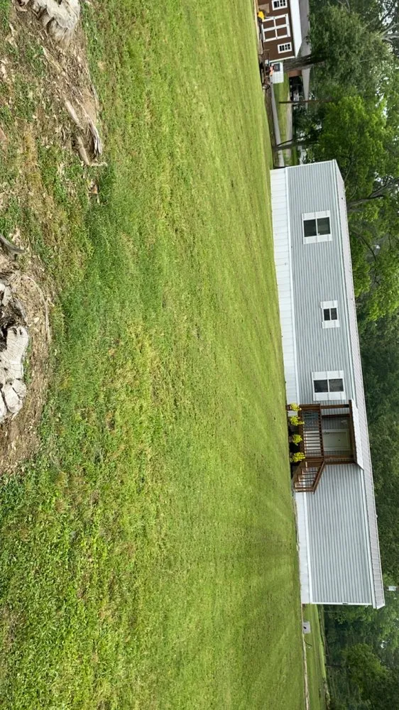 Professional garden landscaping in DeWitt, AR - Fowler Lawn Maintenance