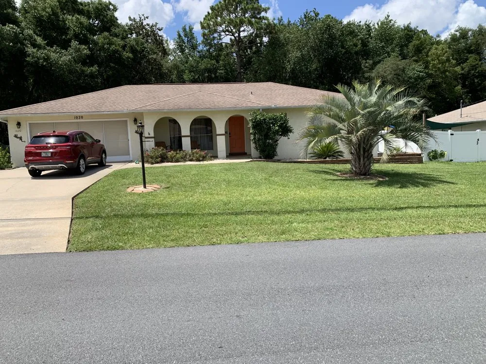 Trusted lawn care service with custom design across Homosassa Springs, FL - Fowler Lawns