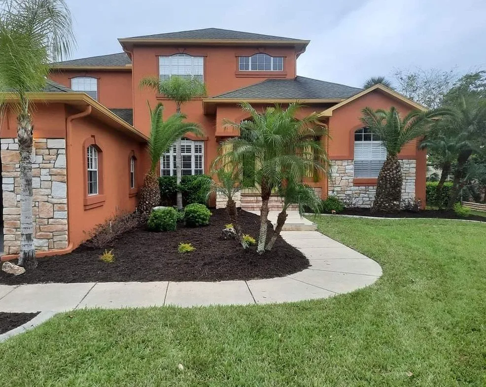 Reliable yard cleanup service near you in Homosassa Springs, FL by Fowler Lawns