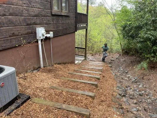 Fowlers complete cleaning and handyman service