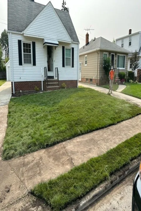 Trusted lawn care service in Novelty, OH - Fox Landscaping