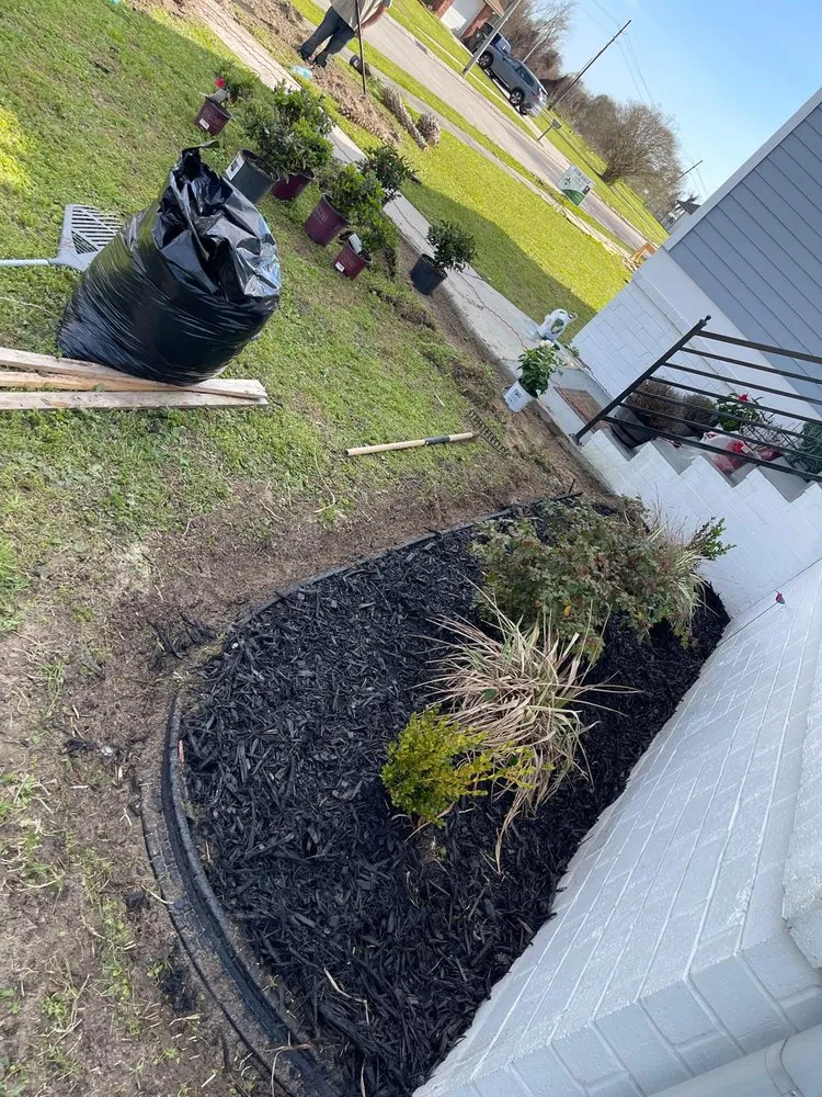 Expert yard cleanup service in Marrero, LA by Fox Lawn Care