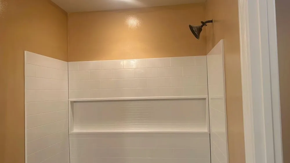 Custom lawn mowing service in Decatur, AL - Fox Quality Homes