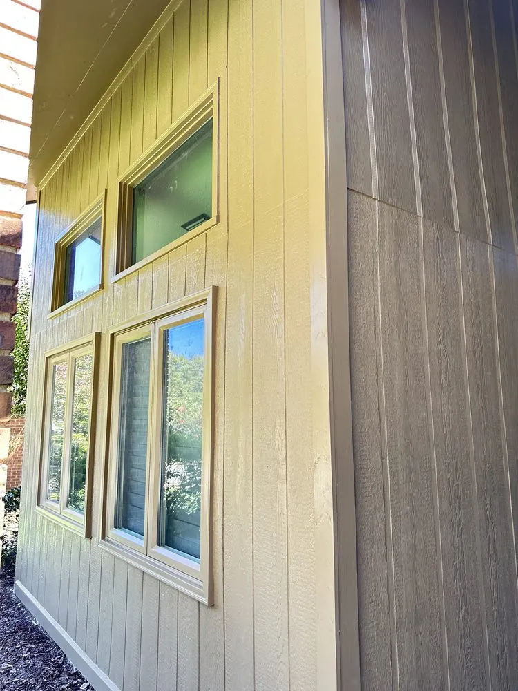 Custom yard maintenance in Decatur, AL by Fox Quality Homes