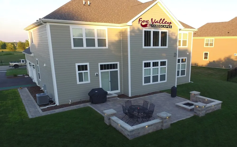 Professional garden landscaping experts serving St. Charles, IL - Fox Valley Hardscapes