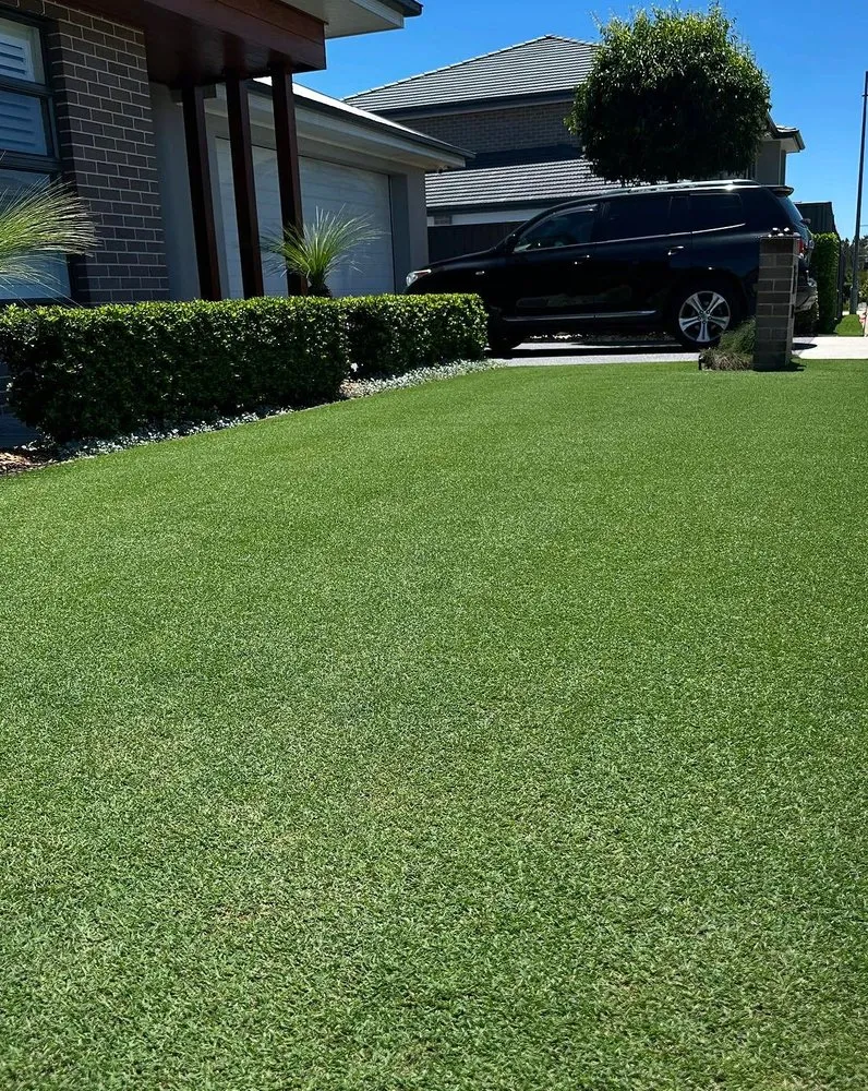 Top-rated garden landscaping in Charlotte, NC by Foxcroft Lawn Care