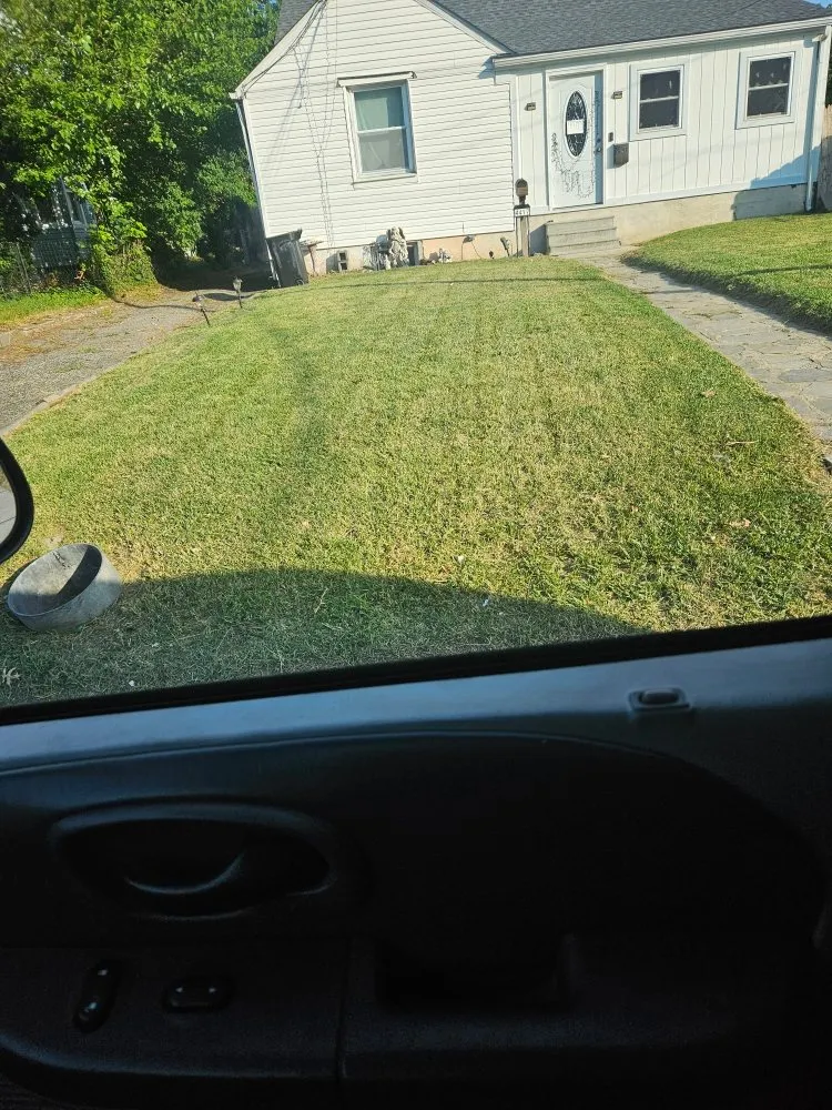 Trusted landscape design in Baltimore, MD - Fox's Sharpshop and Lawn Service