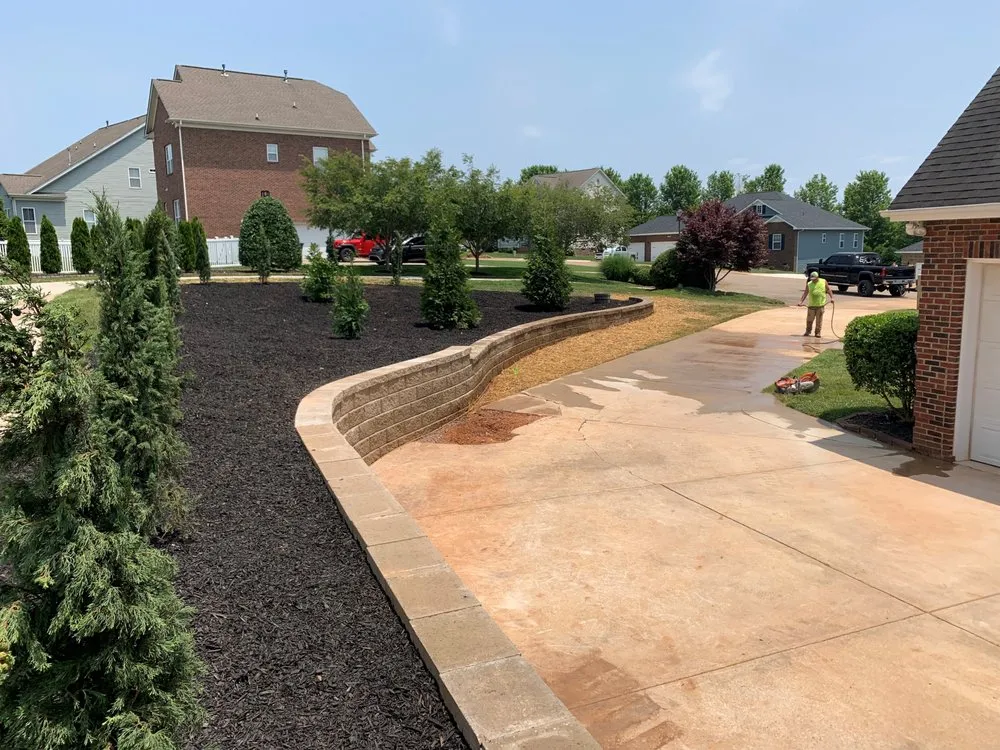 Professional lawn care service in Statesville, NC - Foxscapes Turf & Land Management