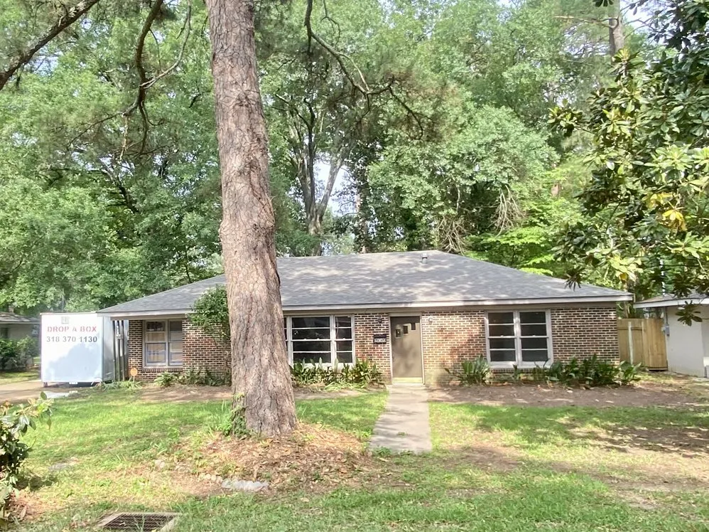 Expert outdoor landscaping for outdoor upgrades in Monroe, LA by Foxx Tree Service