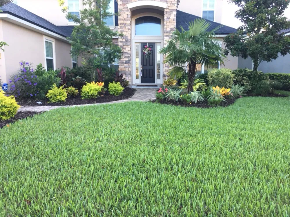 Top-rated lawn mowing service in Ponte Vedra Beach, FL by Foxy Cuts Landscaping