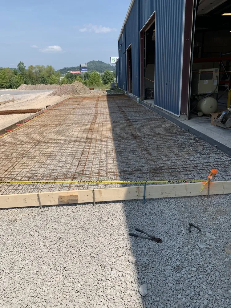 Professional lawn mowing service experts serving Morgantown, WV - Foy Contracting