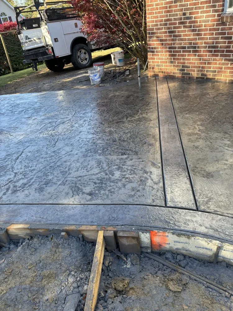 Trusted outdoor landscaping with custom design in Morgantown, WV by Foy Contracting