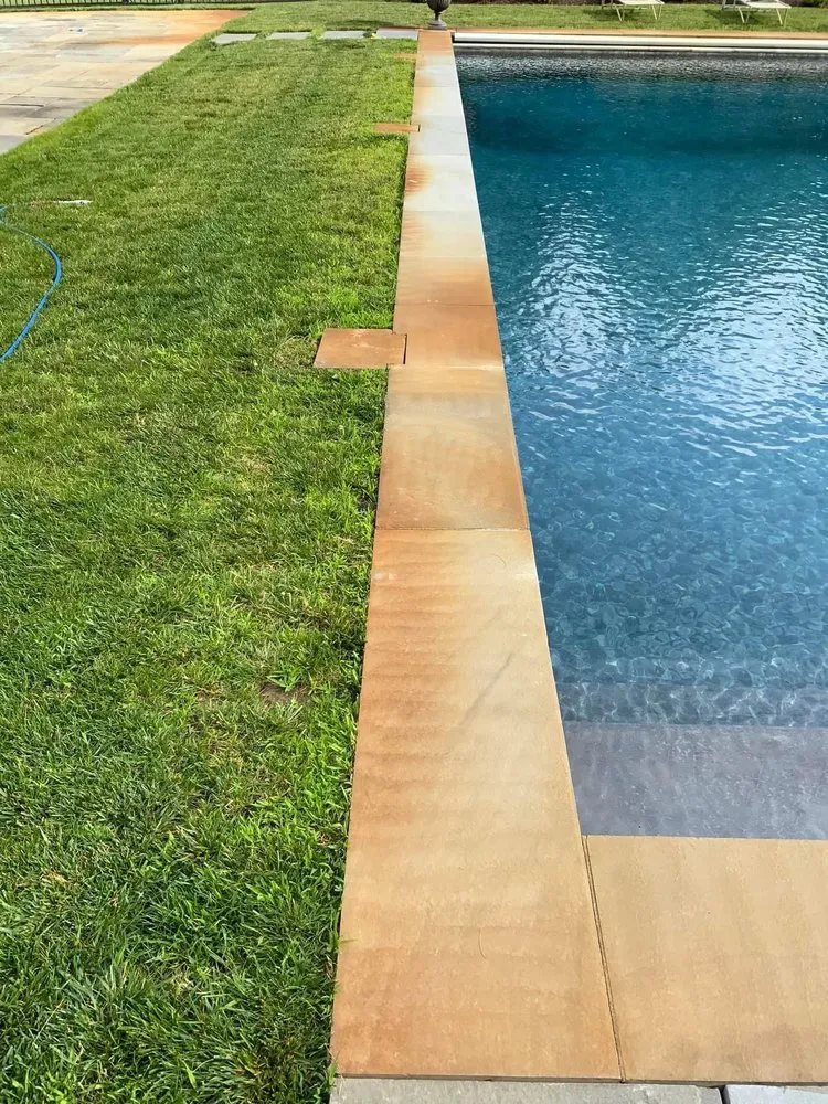 Custom residential landscaping for year-round maintenance in Lanham, MD by FPMSC