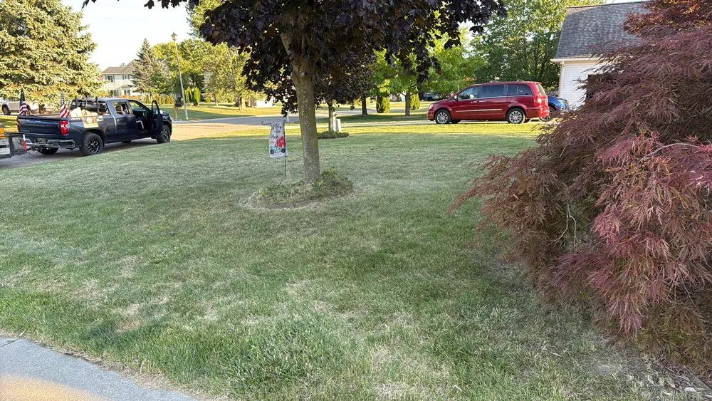 Top-rated garden landscaping in Burton, MI by F&R Lawn Care & Services