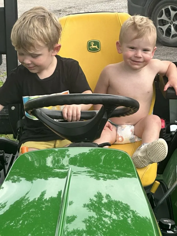 Affordable lawn care service in Bartlesville, OK - Frakesboys lawn and landscaping