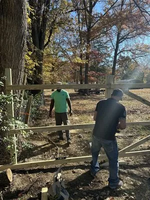 Frakesboys lawn and landscaping Logo