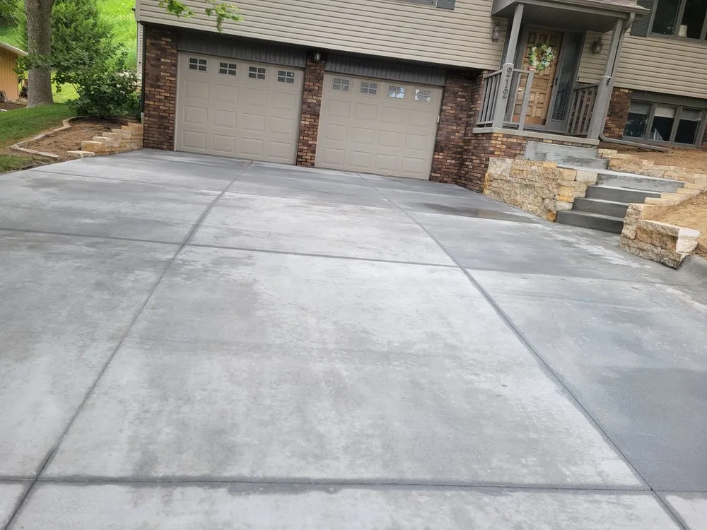 Trusted residential landscaping in Omaha, NE by Francia Hardscapes