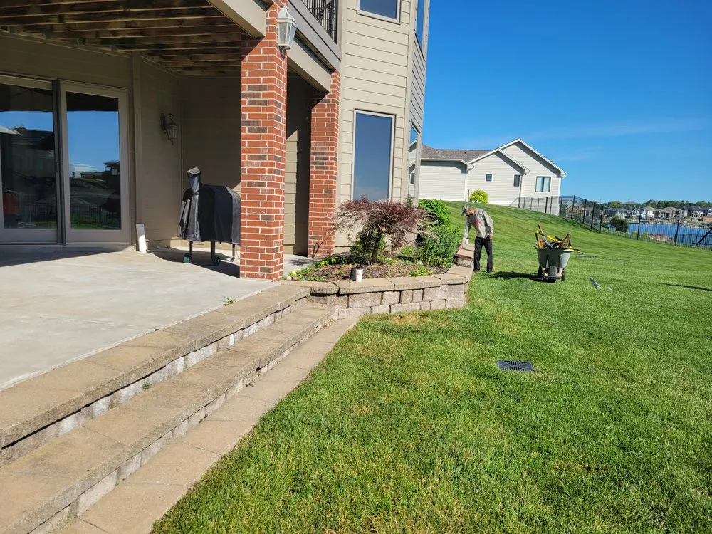 Professional outdoor landscaping for year-round maintenance across Omaha, NE - Francia Hardscapes