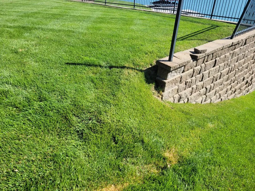 Expert garden landscaping in Omaha, NE by Francia Hardscapes