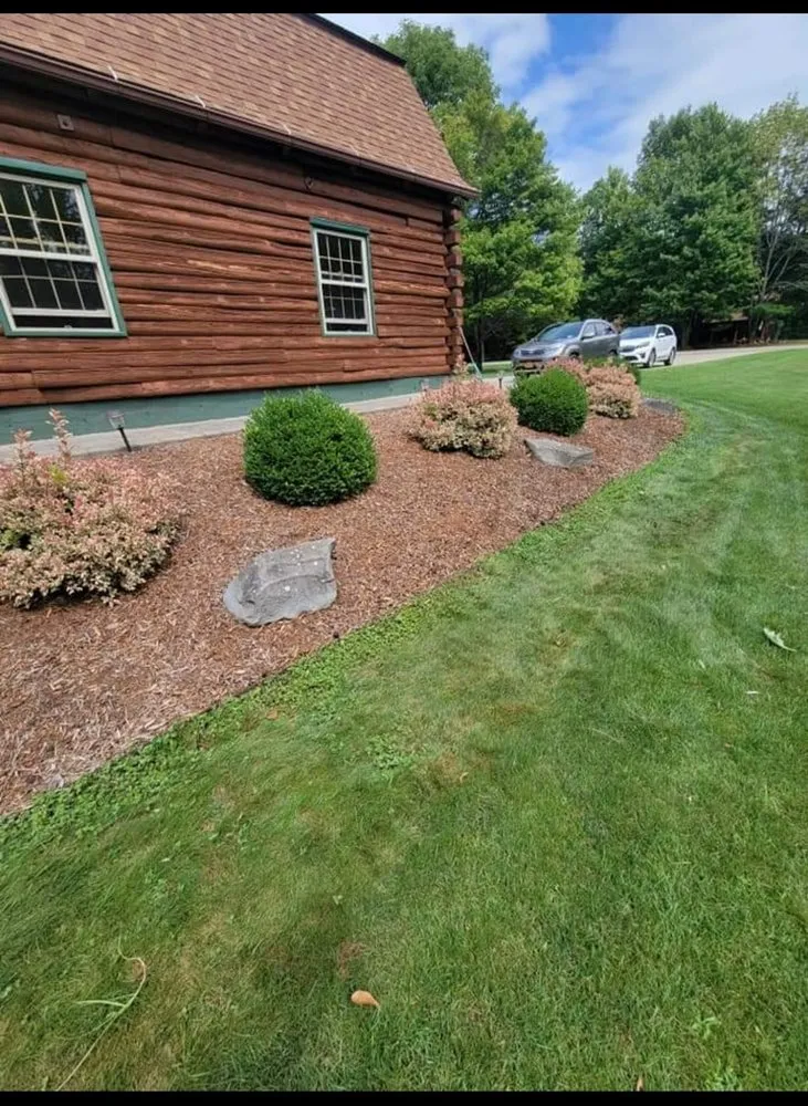 Trusted garden landscaping in Clifton Township, PA by Francis Construction