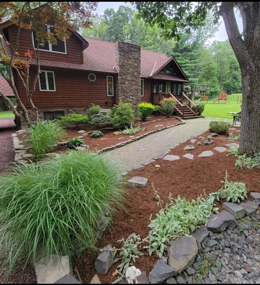 Reliable yard maintenance in Clifton Township, PA - Francis Construction