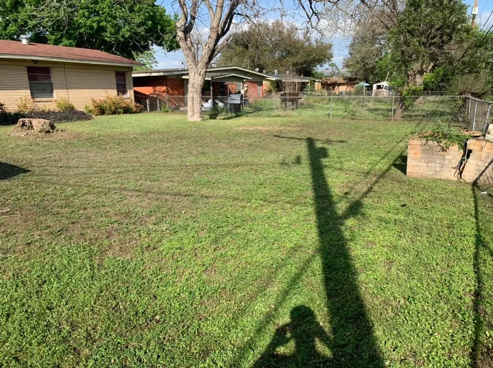 Custom lawn mowing service for beautiful yards in San Antonio, TX by Francis Lawn & Maintenance