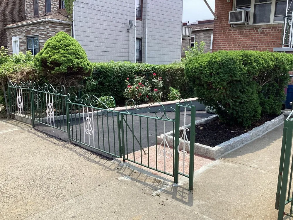 Top-rated landscaping services in New York, NY by Francis Property Solutions