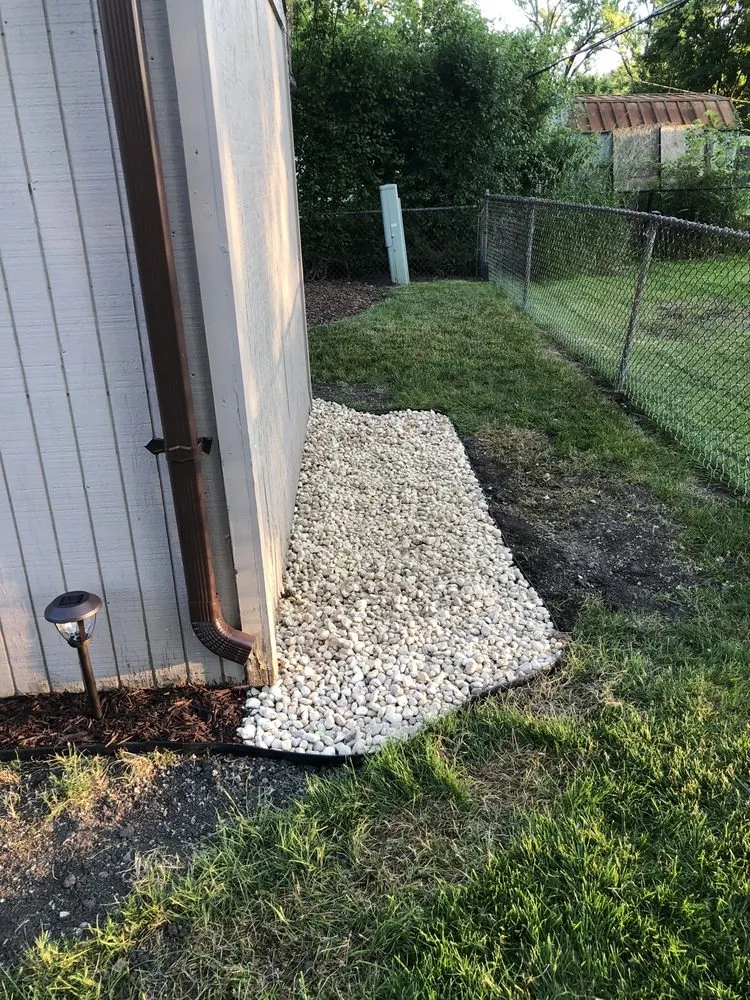 Local outdoor landscaping in Hanover Park, IL - Francisco Alonzo Concrete and Landscaping