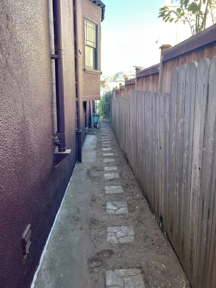 Affordable lawn mowing service experts serving San Francisco, CA - Francisco Cleaner