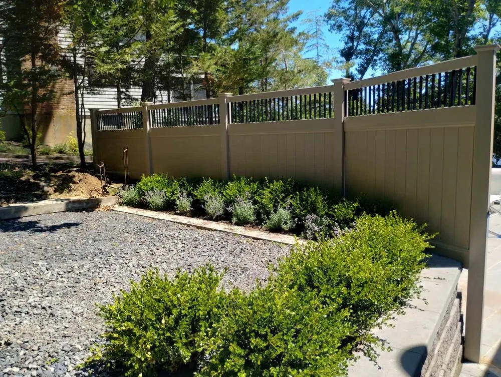 Top-rated landscaping services experts serving Flanders, NY - Francisco Gardening