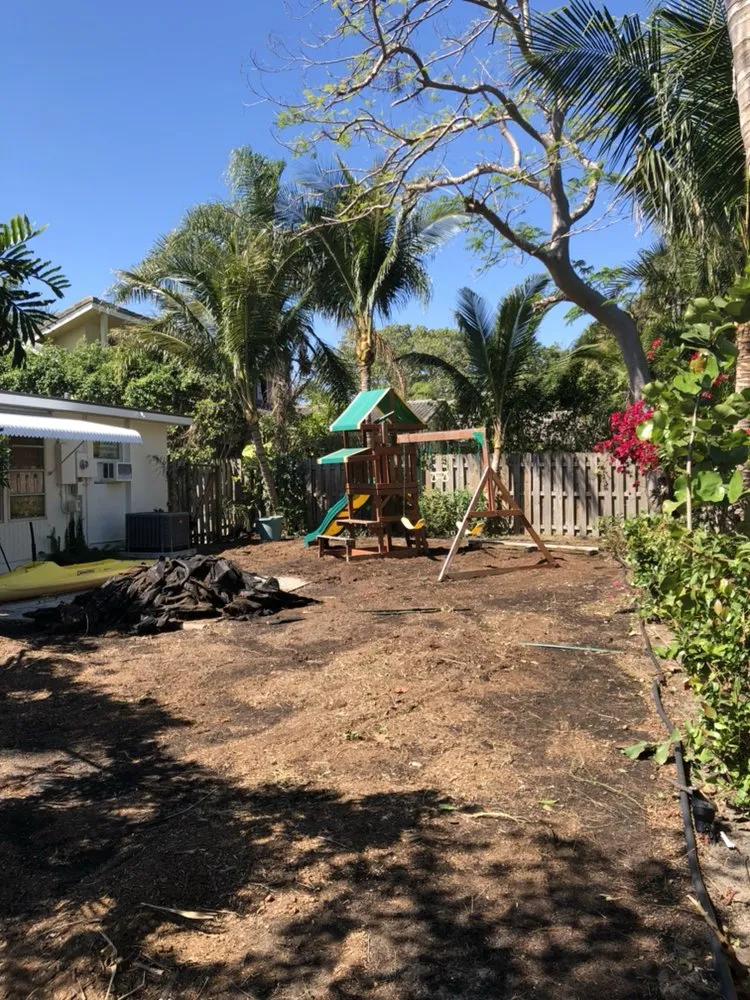 Expert garden landscaping experts serving Lake Worth, FL - Francisco Landscape