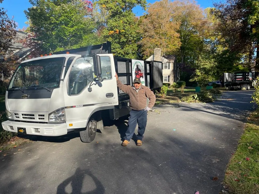 Custom lawn mowing service in Claymont, DE - Francisco Landscaping & Hardscaping