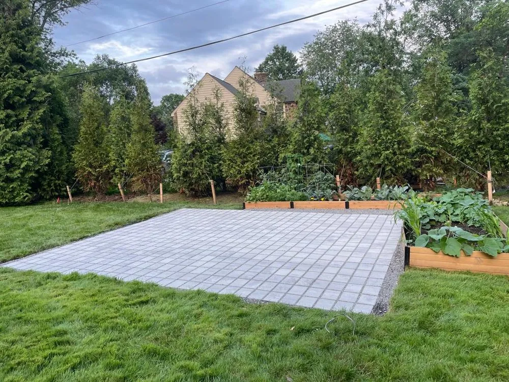 Expert garden landscaping in Claymont, DE - Francisco Landscaping & Hardscaping