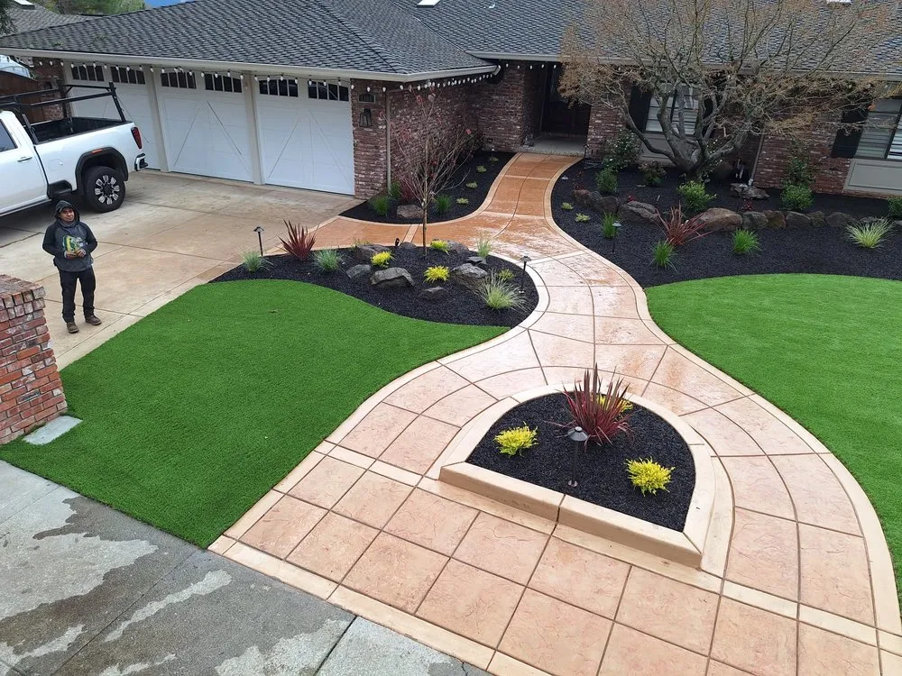 Professional landscaping services near you in Concord, CA by Francisco landscaping